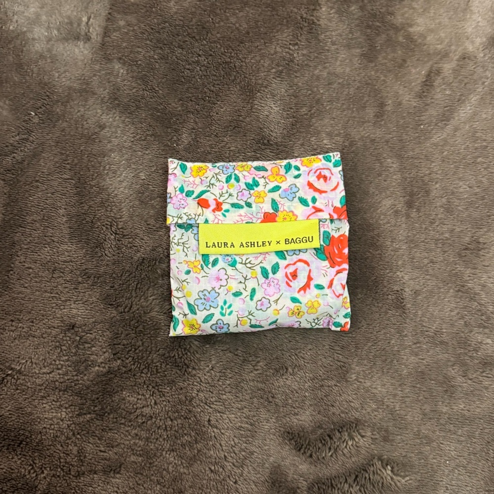 BAGGU x Laura Ashley Baby Baggu Reusable